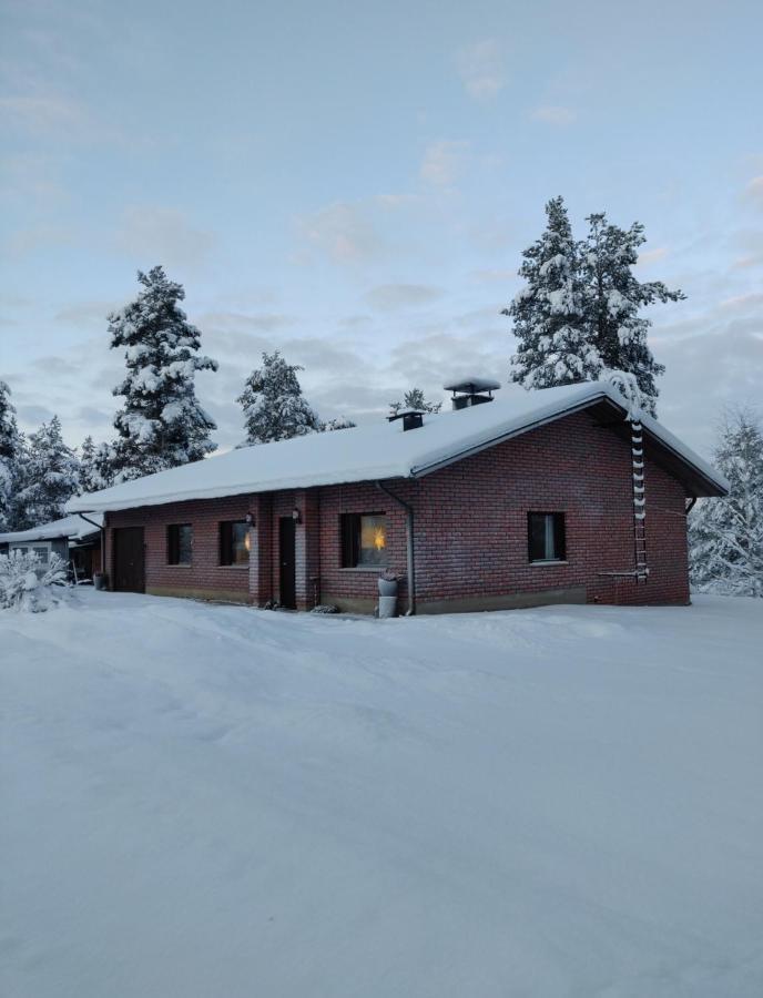 Laplands Hillside Villa ロヴァニエミ エクステリア 写真